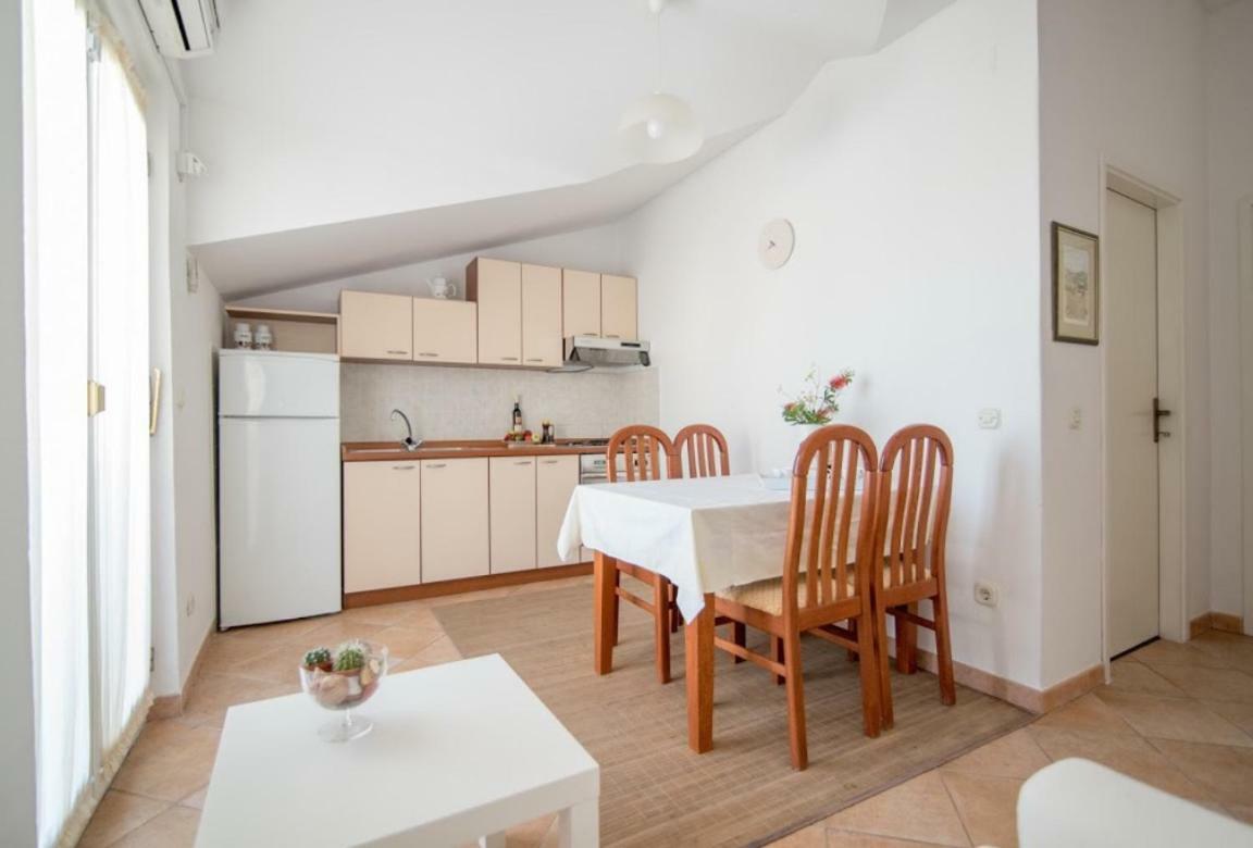 Apartments Petranic Supetar Kültér fotó
